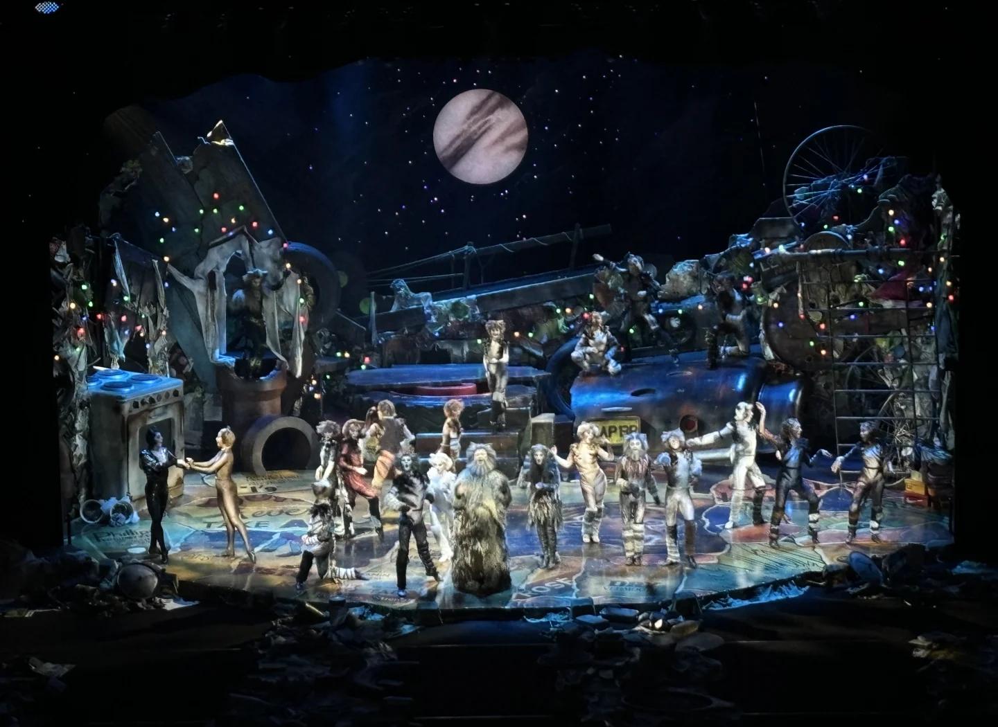 Karsa重返赛场，反败为胜首场状态出色，曼联观众沸腾！的简单介绍爱游戏入口